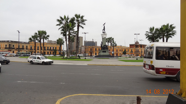 plazza Bolognesi, Lima